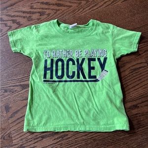 ❤️3/$20❤️4/5 hockey t-shirt